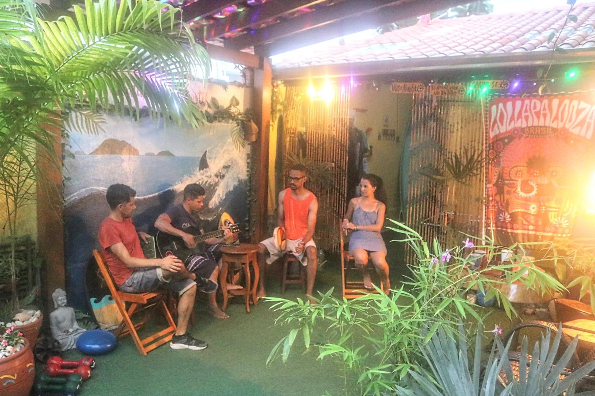 Ubatuba Wild Surf Hostel Dış mekan fotoğraf